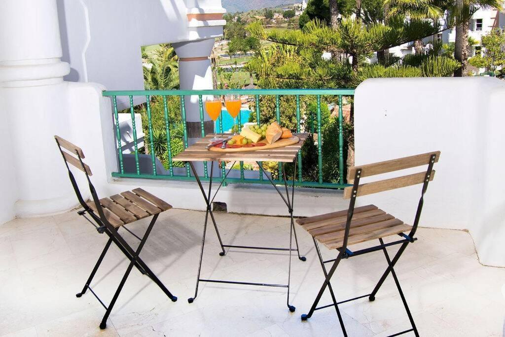 Spectacular Apartment In Matchroom Country Club Fuengirola Exterior photo